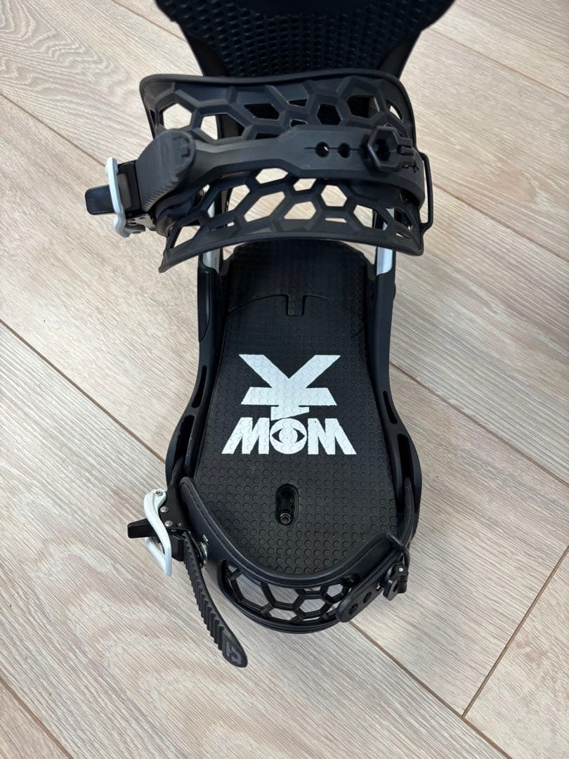 UNION スノーボードビンディング WOWコラボ　M