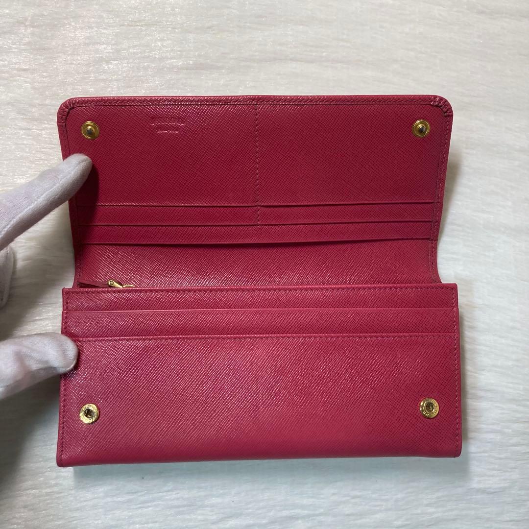 希少デザイン　PRADA プラダ　トライアングル　三角ロゴ　ピンク　財布　ロング