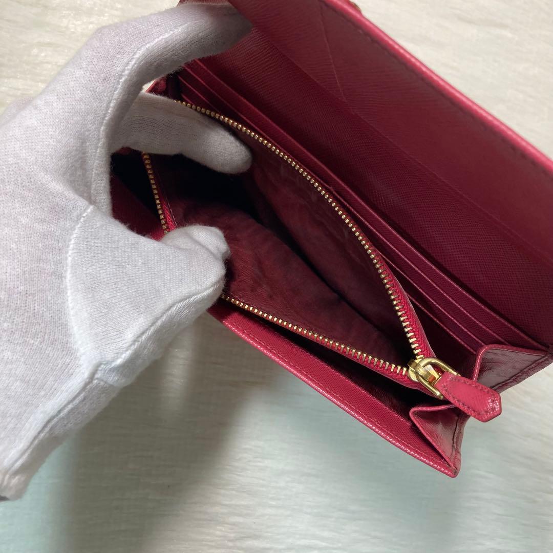希少デザイン　PRADA プラダ　トライアングル　三角ロゴ　ピンク　財布　ロング