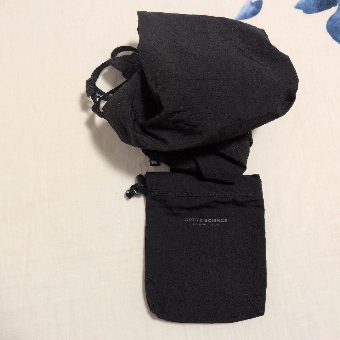 アーツ＆サイエンスポケッタブルデイパック黒