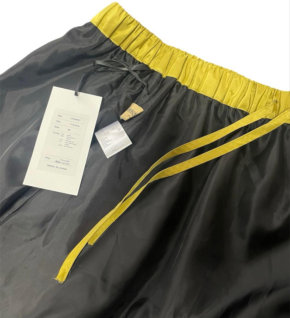 新品未使用 タグ付 ラッフル チェック スカート　トーマスマグパイ フリル