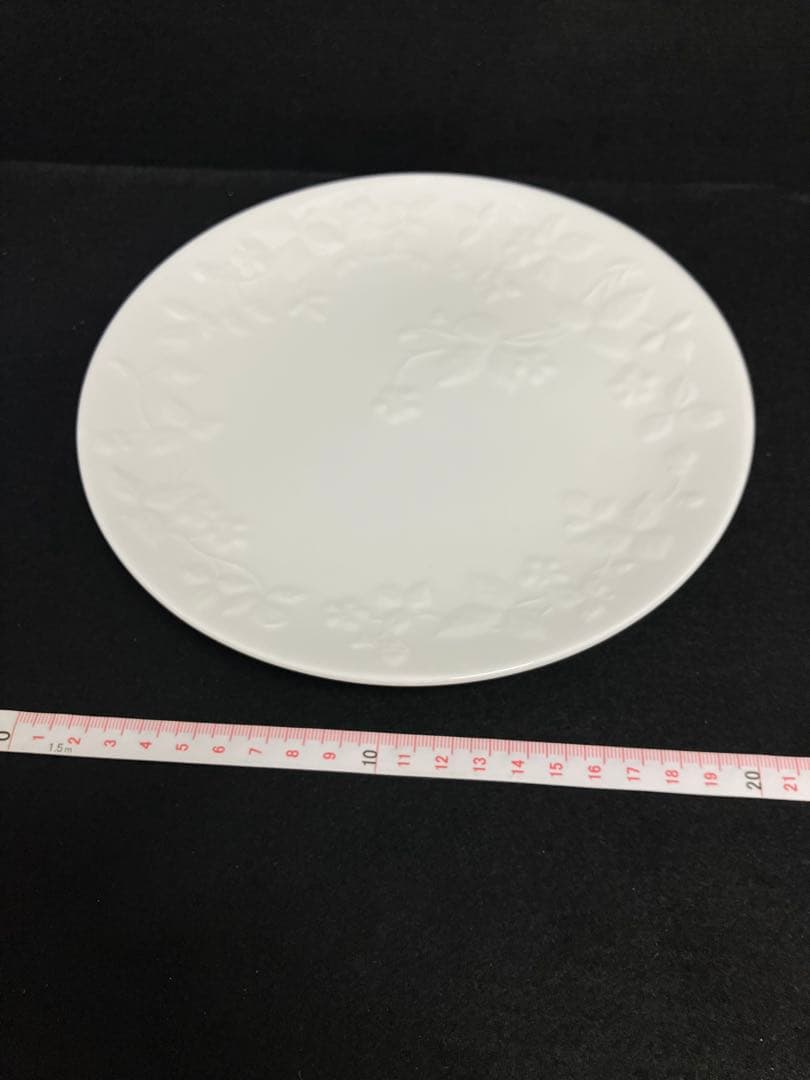 新品 WEDGWOOD WILD STRAWBERRY WHITE 皿4枚セット