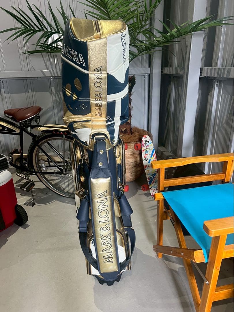 【マーク&ドラゴン】MARK & LONA キャディバッグ ヘッドカバー付