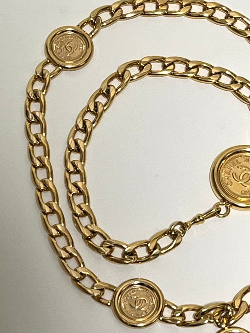 極美品　CHANEL ゴールドチェーンベルト モチーフ