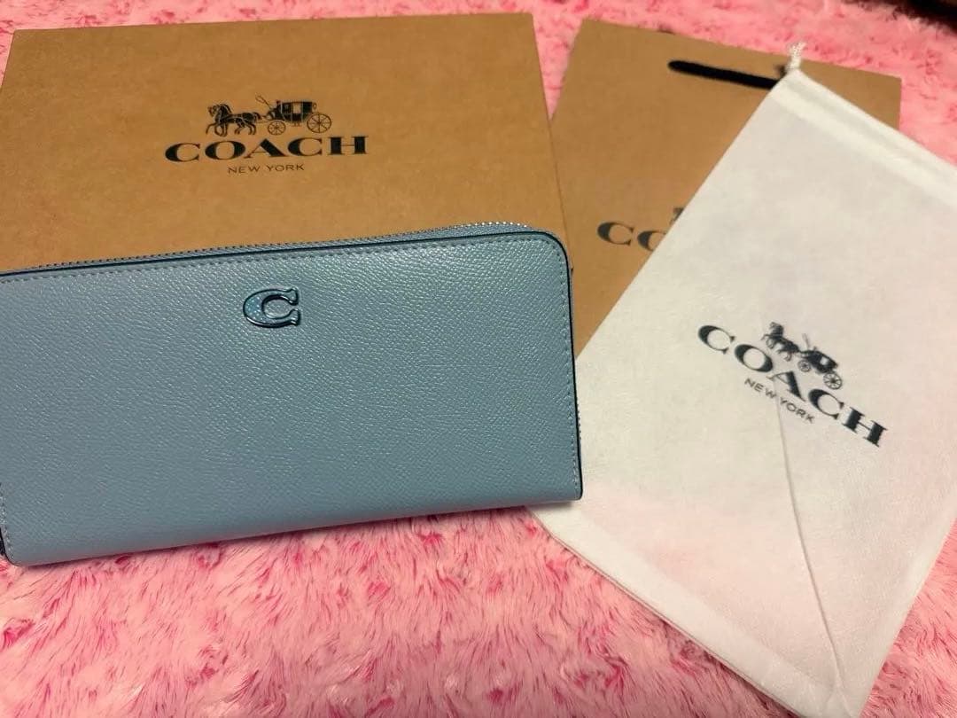 COACH 長財布　新品未使用♡水色