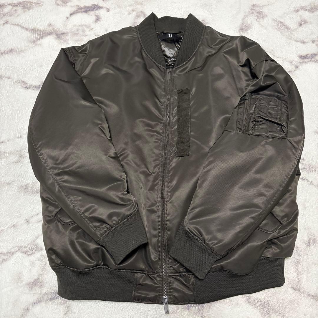 ハイブリッドダウンオーバーサイズMA-1ブルゾン ユニクロ+J