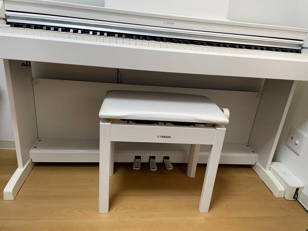 【直接お渡し限定〈神戸市〉】YAMAHA電子ピアノ YDP-163HW