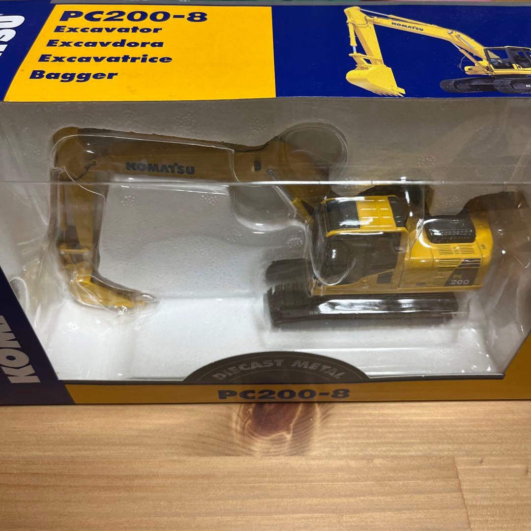 Komatsu PC210LC-8 丸順スケルトンバケット仕様1/50コマツ スケルトン
