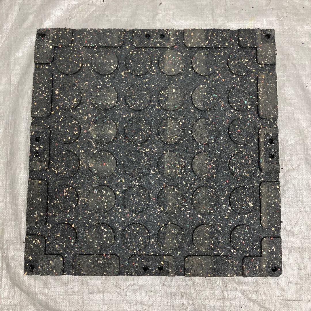 ★超特価★ジム マット20枚 50cm×50cm×25mm ラバー トレーニング
