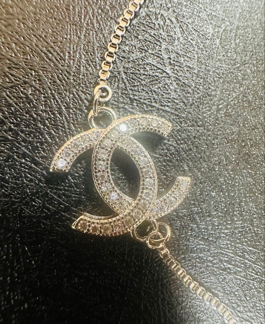 CHANEL シルバー ダブルCロゴブレスレット