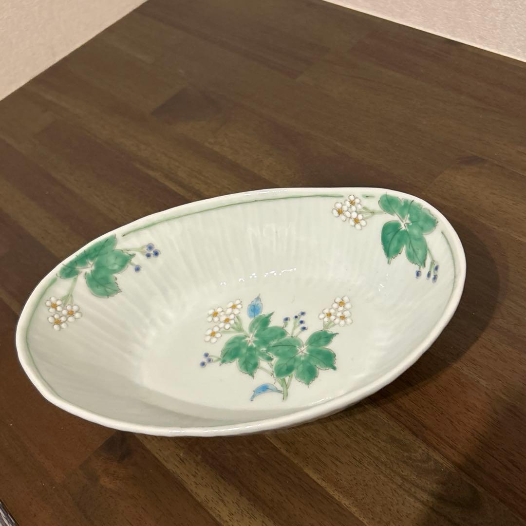 ハクサンイチゲ楕円鉢と小皿 2枚セット キッチン・日用品・その他