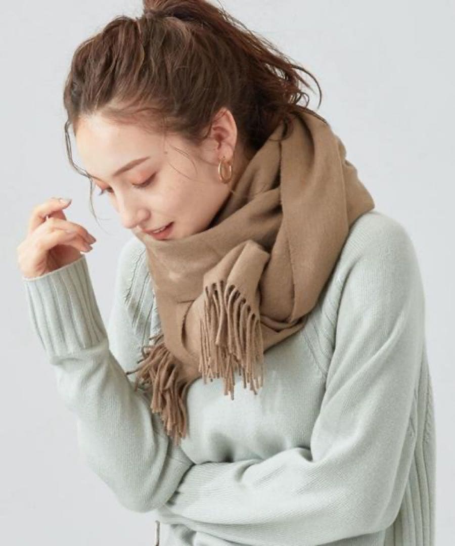 Johnstons of Elgin カシミア混 大判 プレーンストール モカ