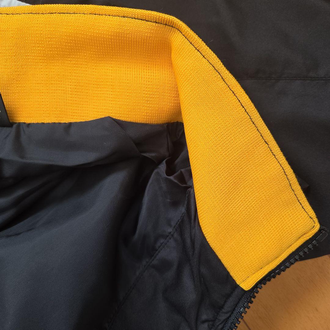 阪神タイガースDESCENTEジャンパー(未使用)