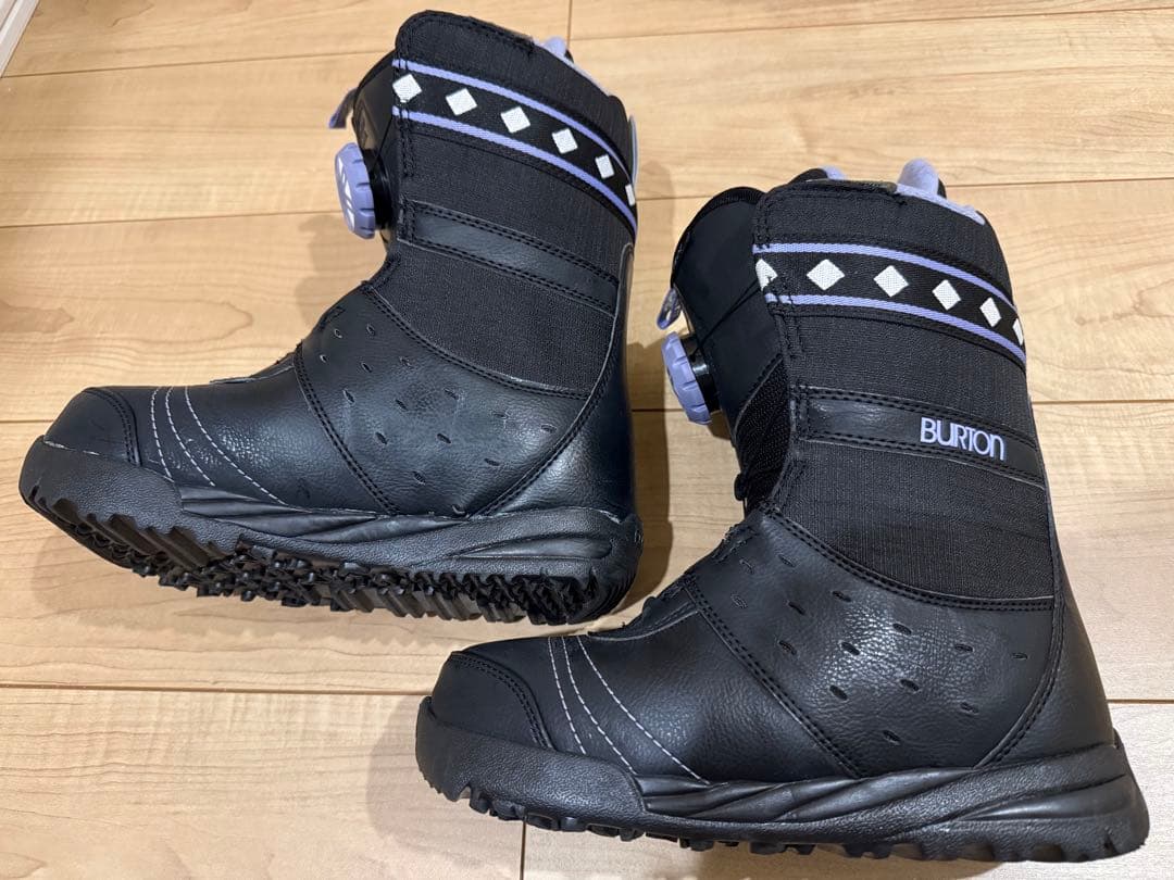 ☆3回使用の美品 BURTONスノーボードブーツ BOAシステム☆3回使用の