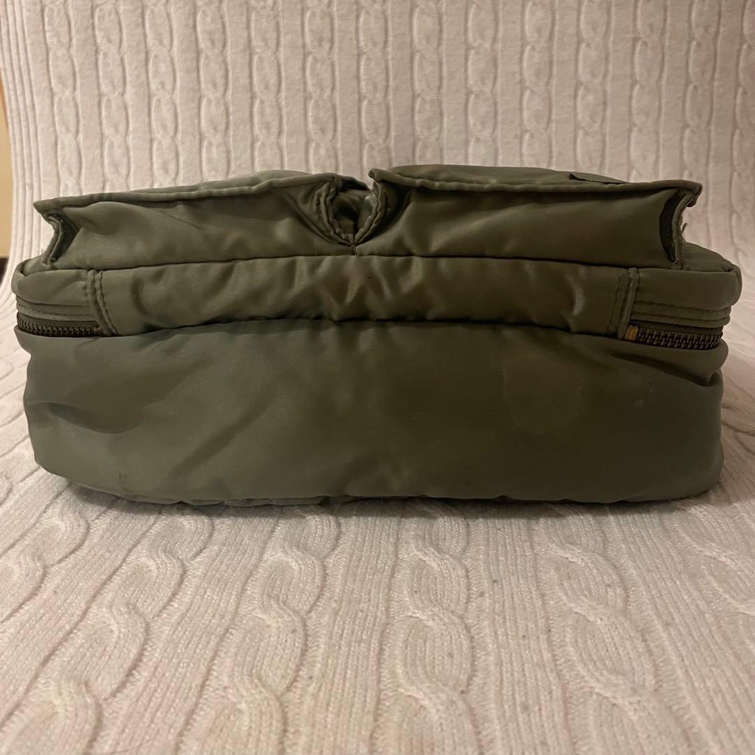 【美品✨】PORTER ポーター タンカー 2層 ショルダーバッグ カーキ