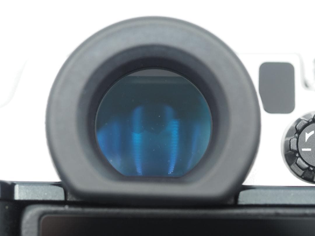 【値引き不可】OLYMPUS PEN-F(シルバー)