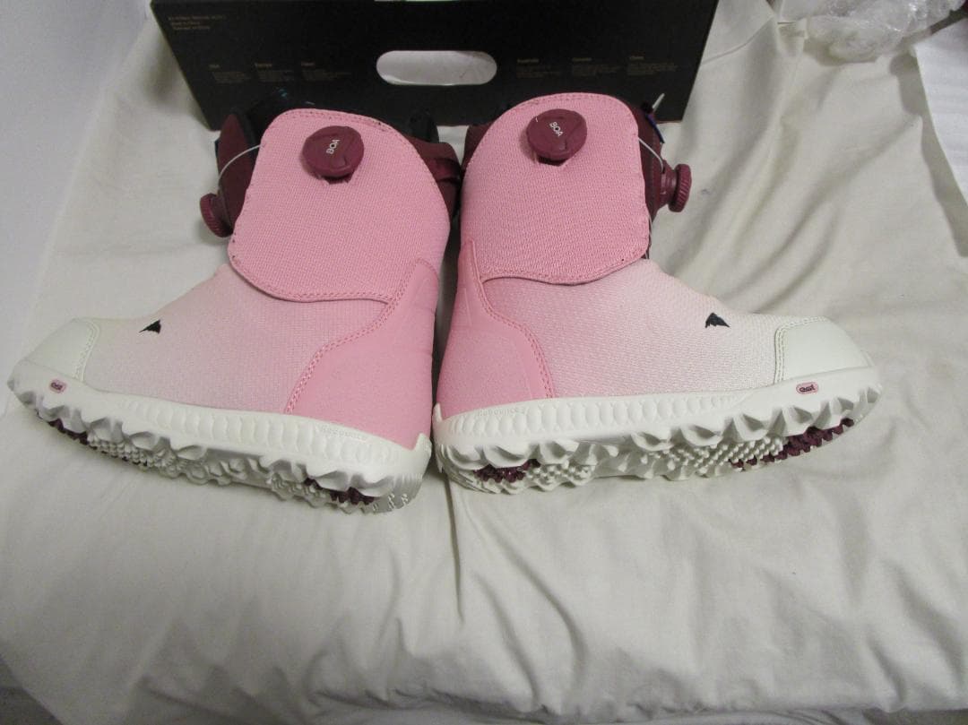 n*u様 バートン 2023-24　ウィメンズ リチュアル BOA® スノーボー