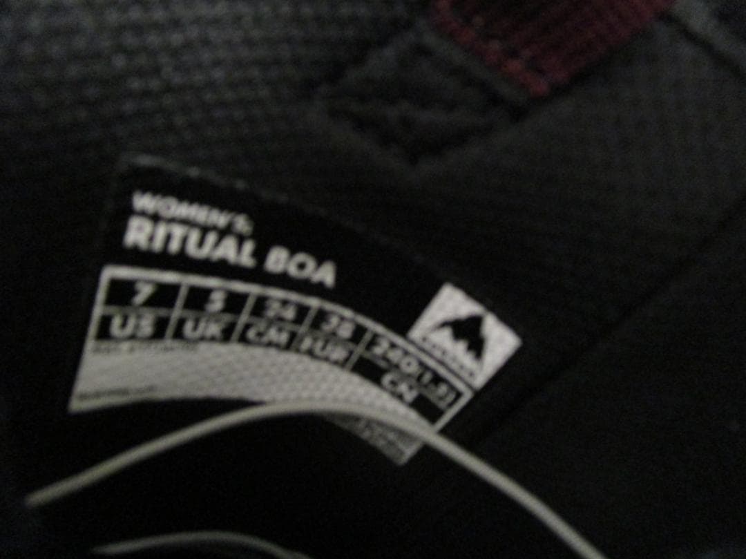 n*u様 バートン 2023-24　ウィメンズ リチュアル BOA® スノーボー