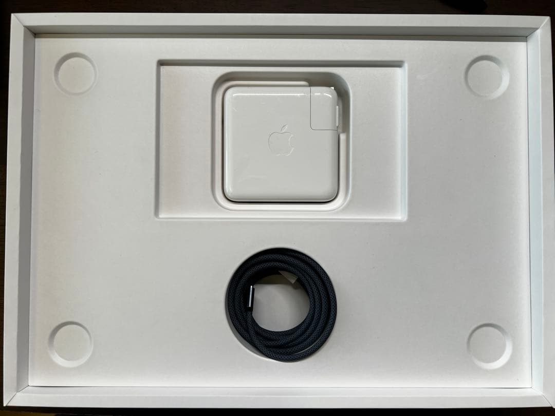 【美品】MacBookAir M2 13.6インチUS配列 ミッドナイト