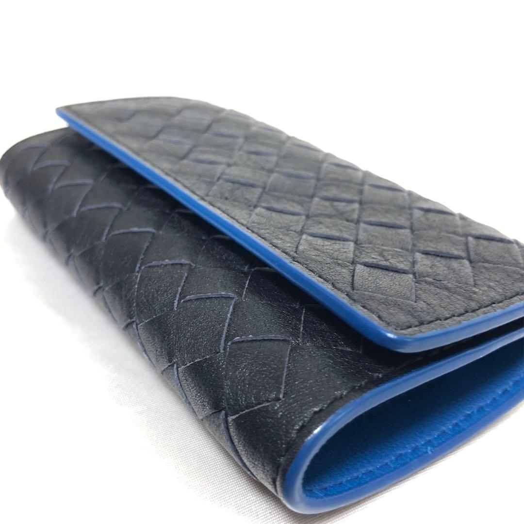 未使用級　現行モデル　ボッテガ ヴェネタ　キーケース　イントレチャート　黒　青