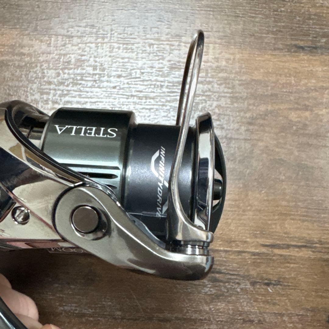 SHIMANO C3000MHG スピニングリール　22 ステラ