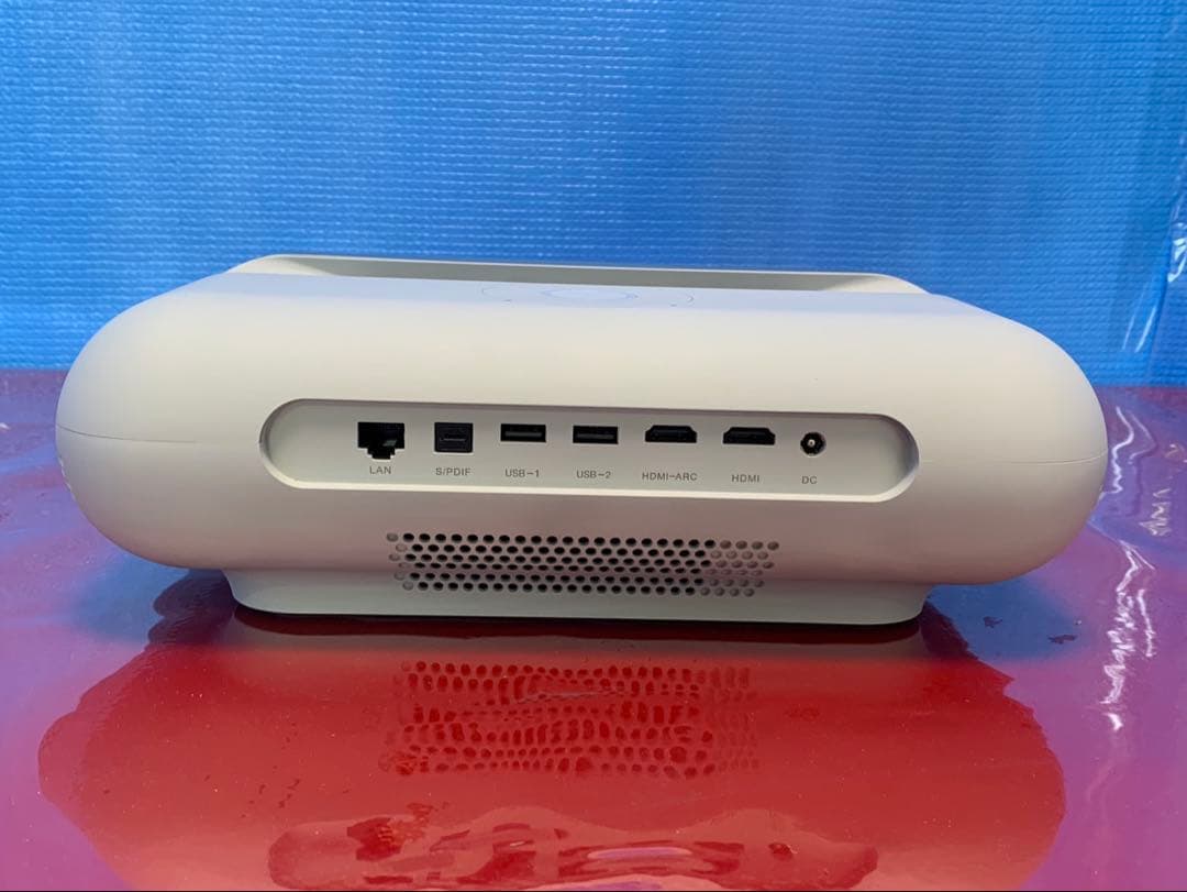 ⭐️ML11-11⭐️ 新品未使用　超短焦点プロジェクター O1 J78-4D0