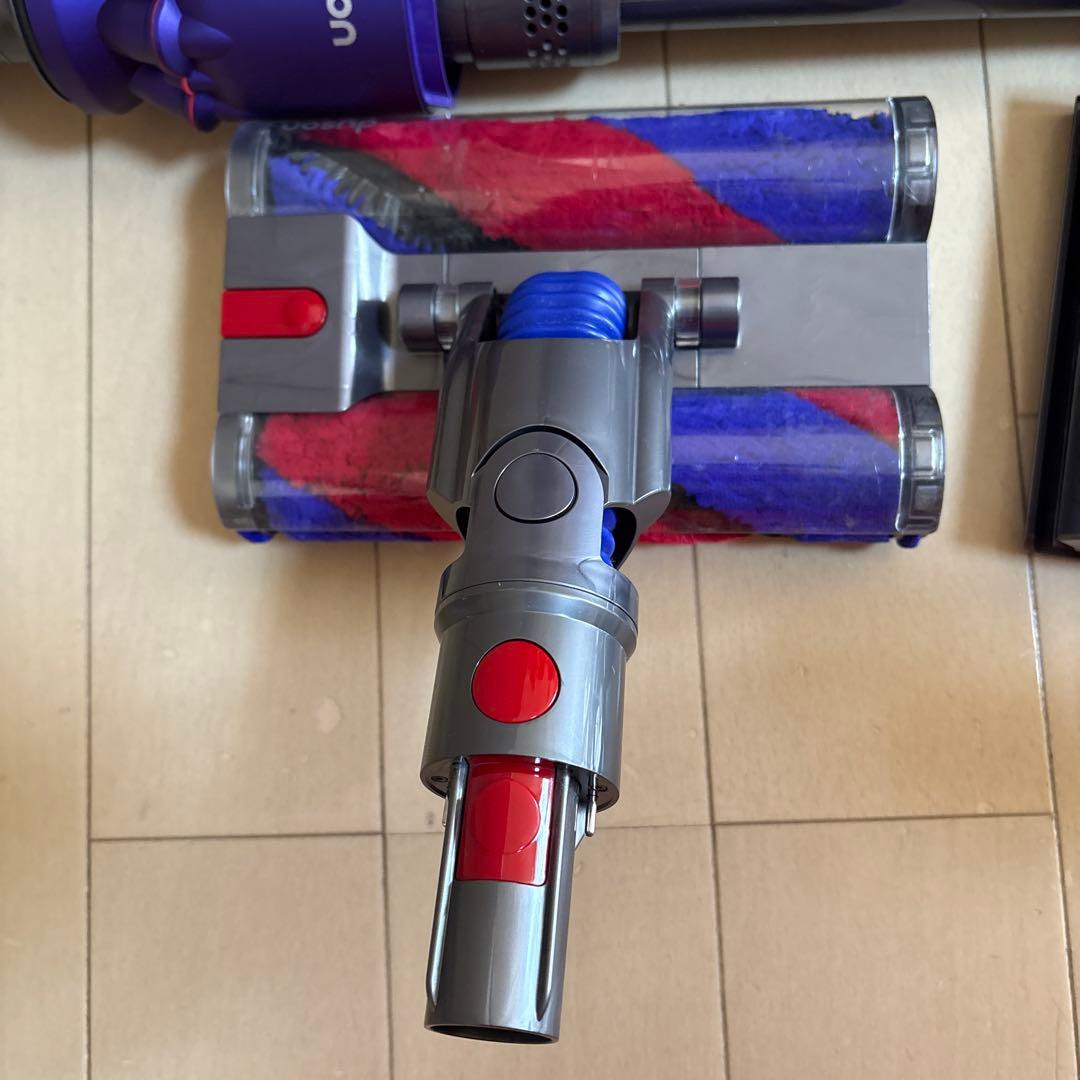 Dyson ダイソン コードレス掃除機 オムニグライド SV19 スタンド付き