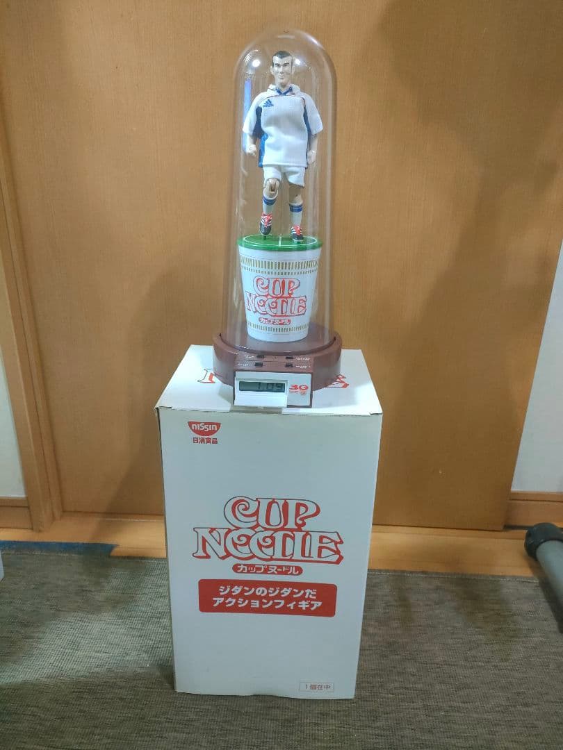 ジダンのジタンだアクションフィギュア サッカー 日清 カップヌードル