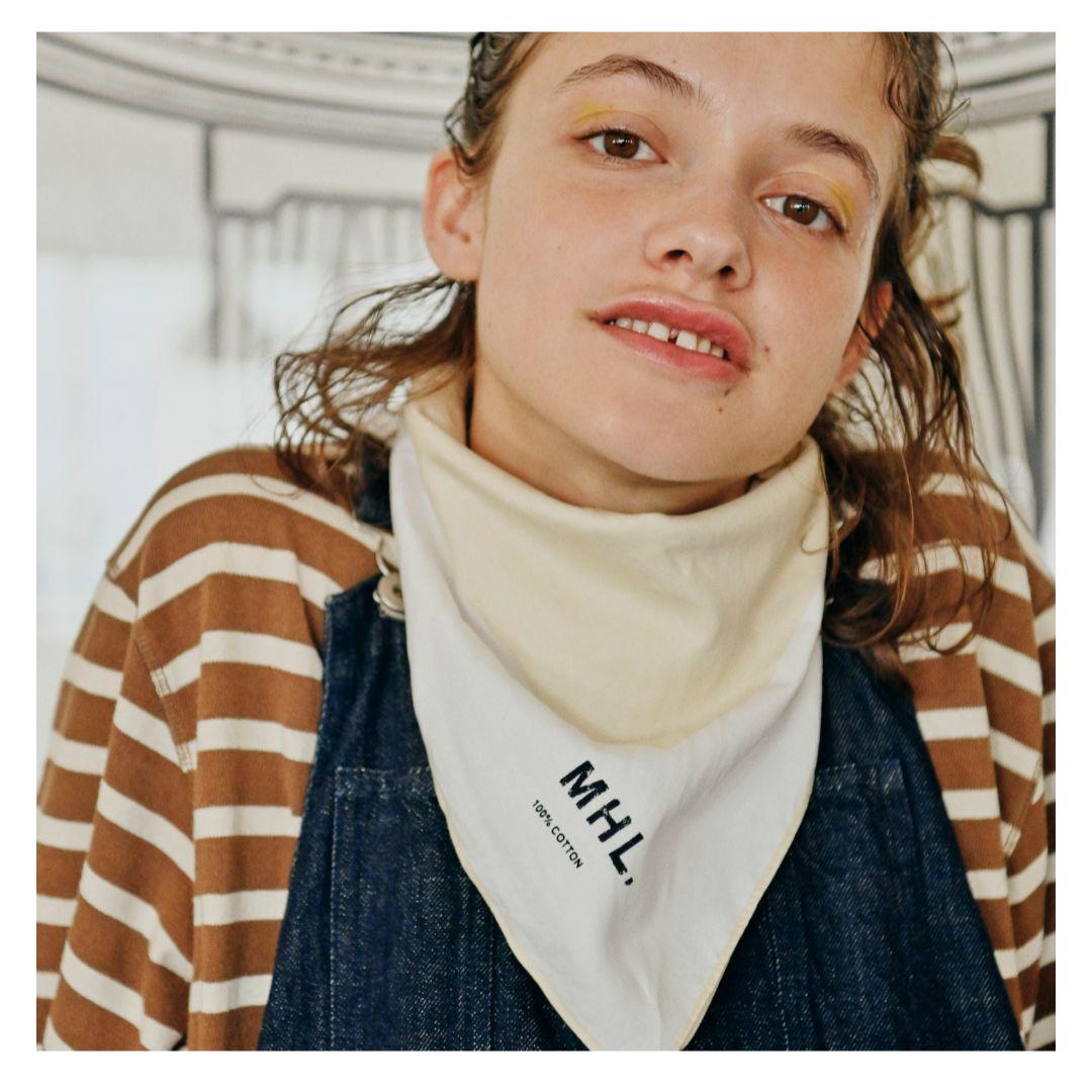 マーガレットハウエルスカーフ - メルカリ