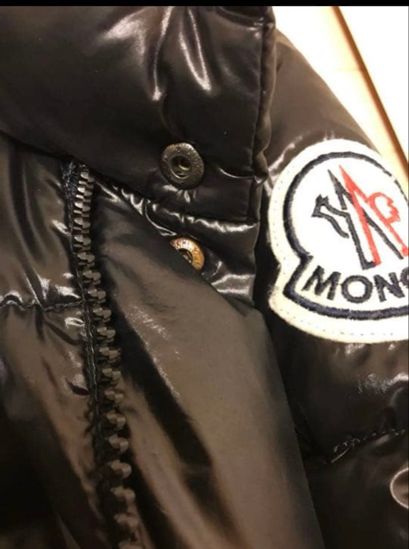 モンクレール　ダウンジャケットエベレスト