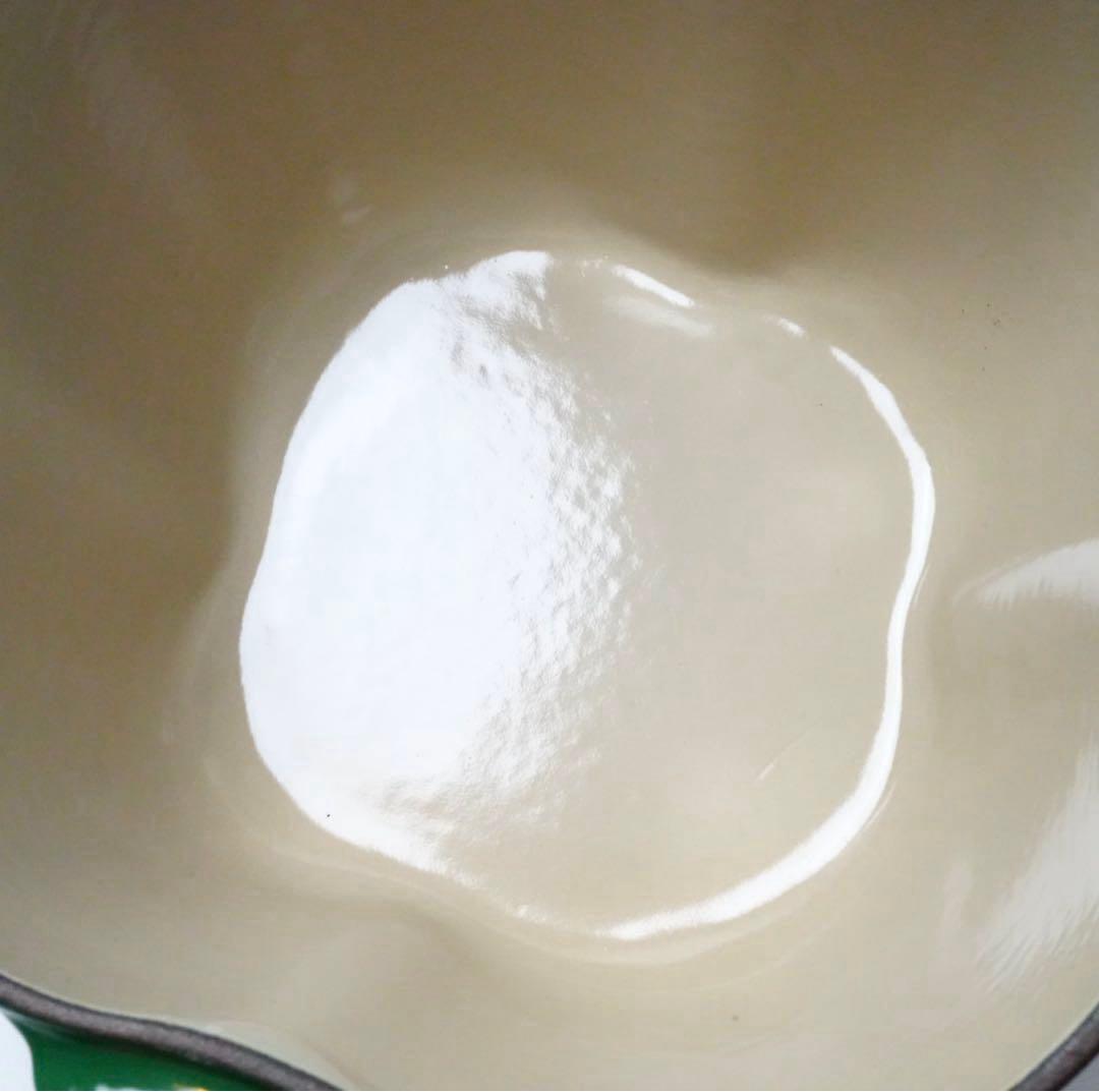 美品】LE CREUSET ピーマンココット グリーン 18cm ビンテージ - メルカリ