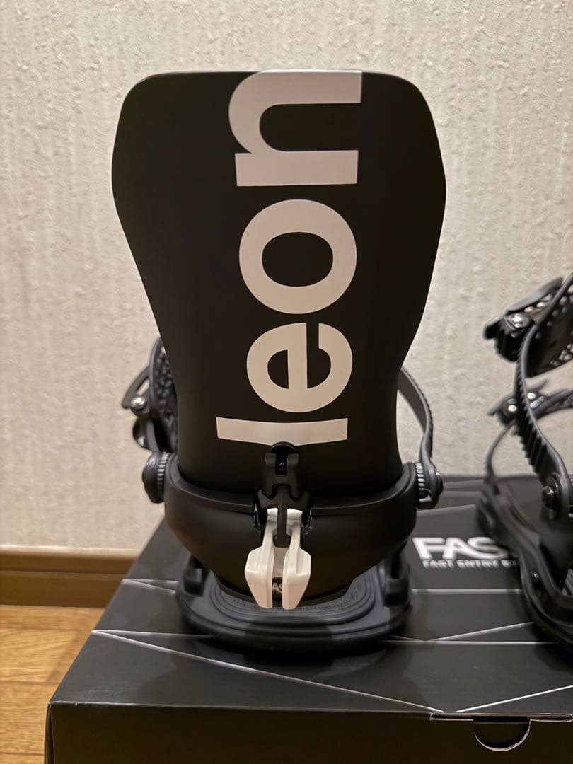 BATALEON ビンディング FASEシステム搭載　M/L 25-26