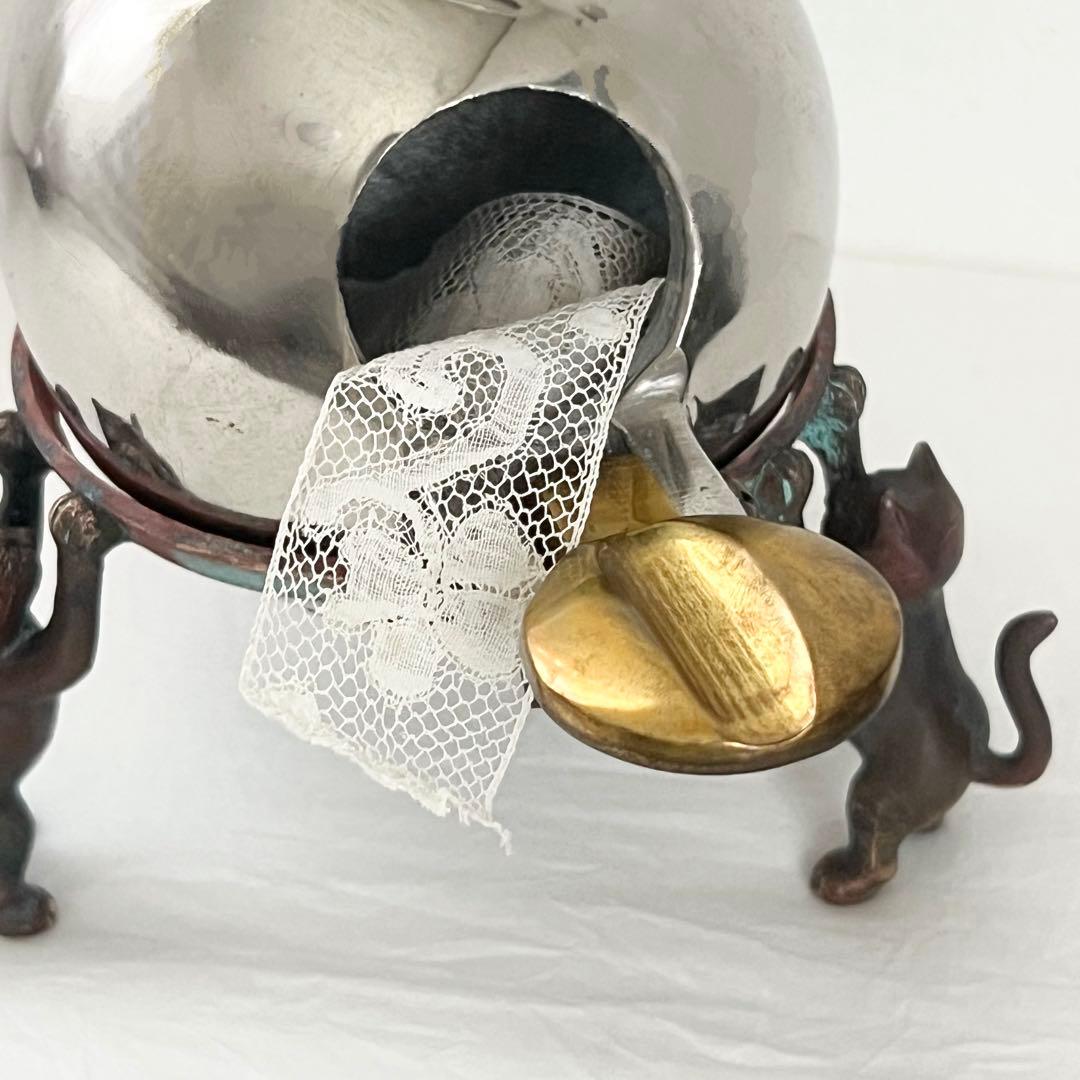 猫が支える灰皿 アンティーク ジュエリーケース