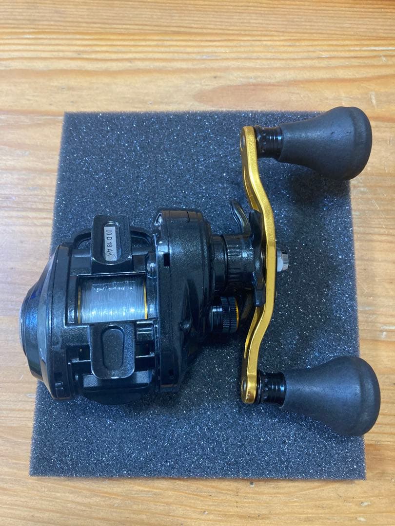 リール Abu Garcia Roxani Powershooter