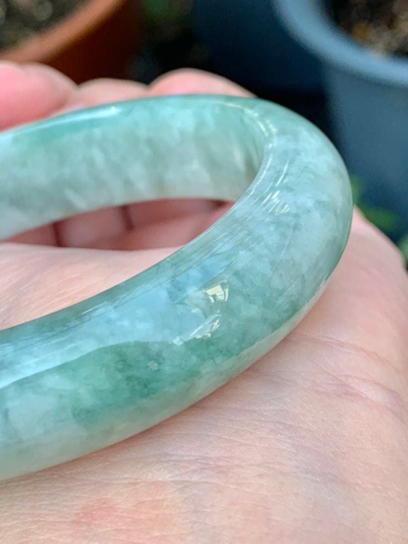 特別価格‼️本翡翠　バングル　新品 0494