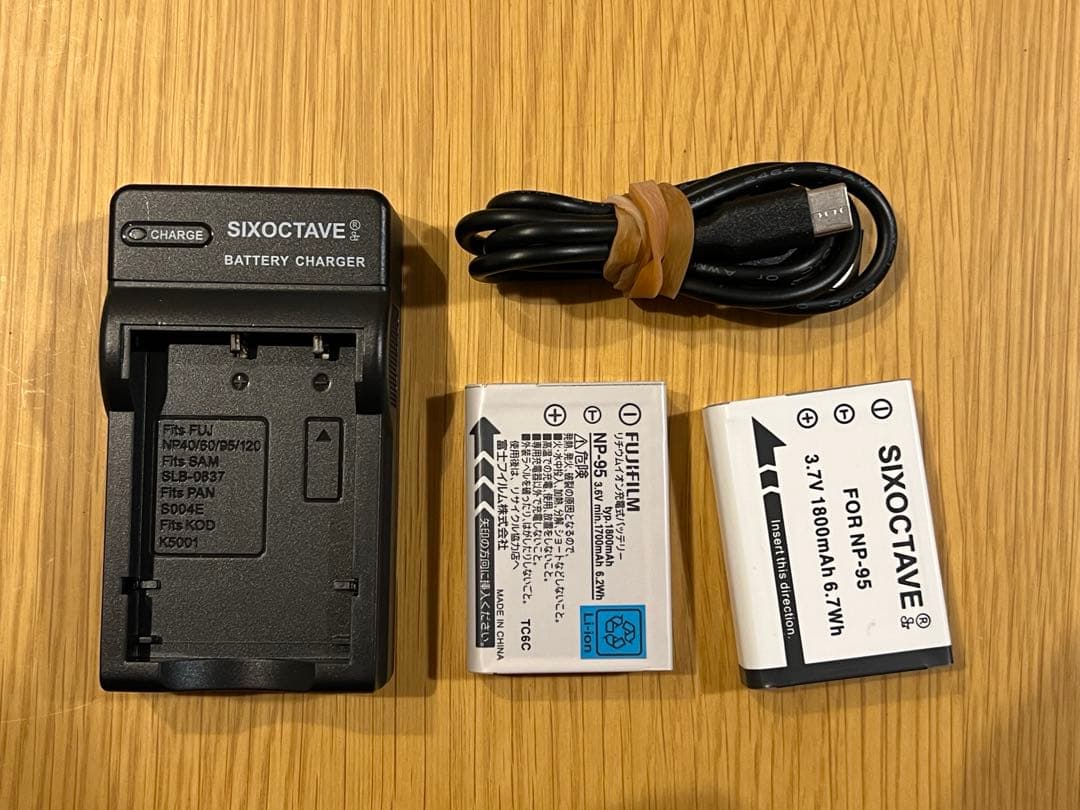 Fujifilm X100 シルバー 本体