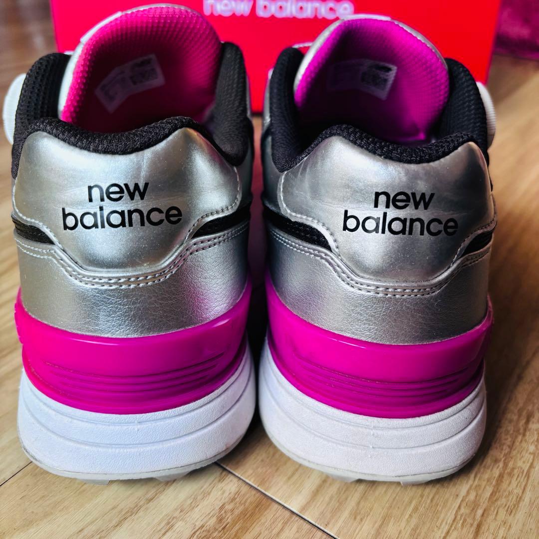 美品！New Balance 574 シューズ　24cm