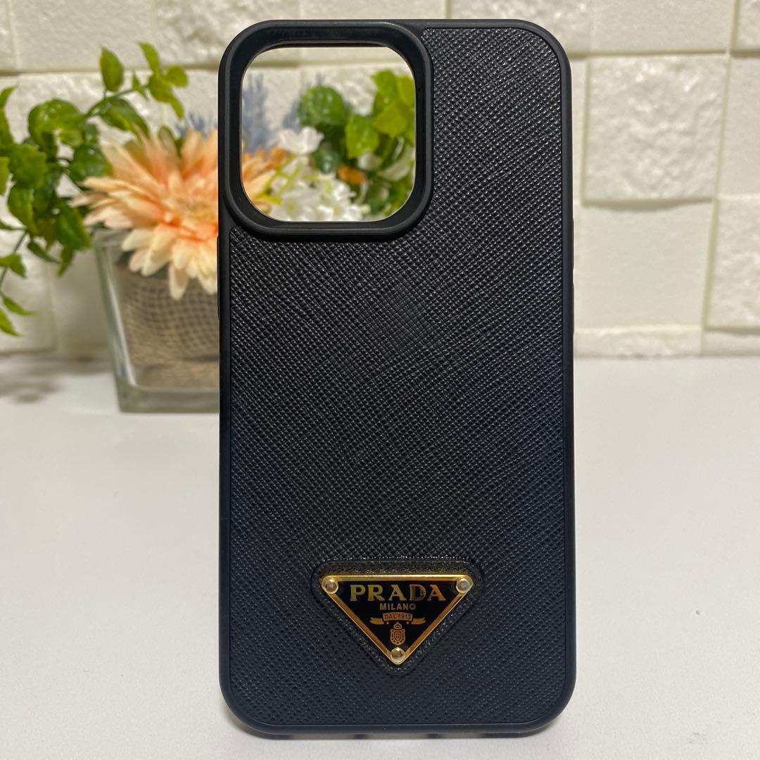 良品 PRADA iPhone13pro 黒 トライアングル ケース 付属品有り