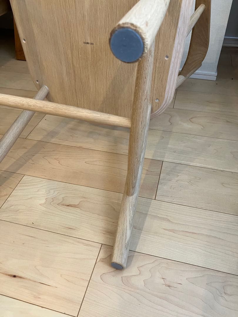 ダイニングチェア HAY J42