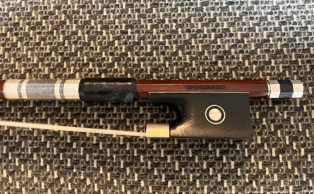 YAMAHAブラビオールV5 1/4分数バイオリン（ケース，肩当て，松脂付）