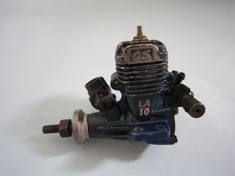 OS 小川精機 飛行機用 小型 エンジン 新品未使用部品 中古エンジン3個