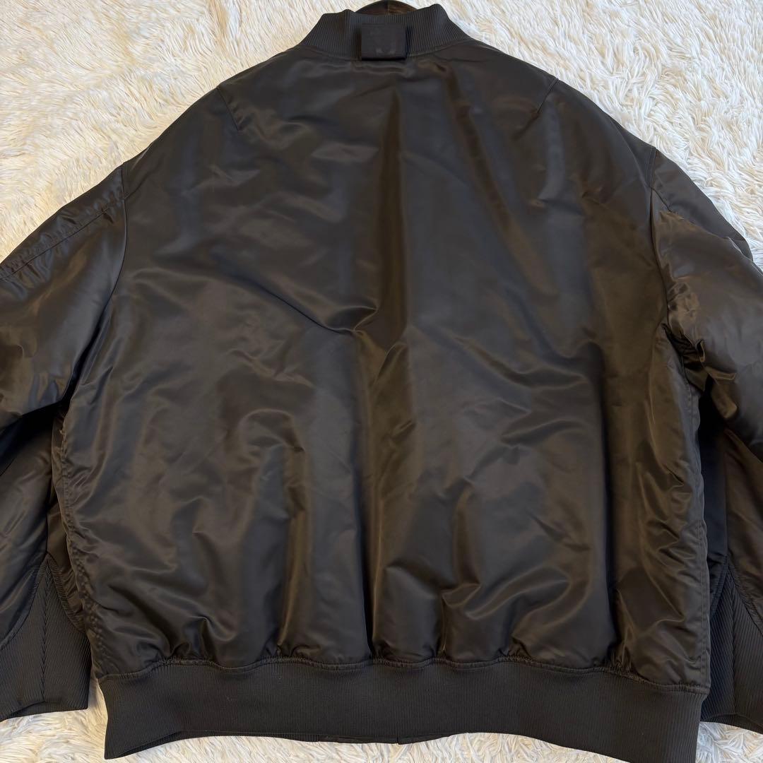 （美品） ユニクロ +J ハイブリッドダウンオーバーサイズ MA-1 ブルゾン