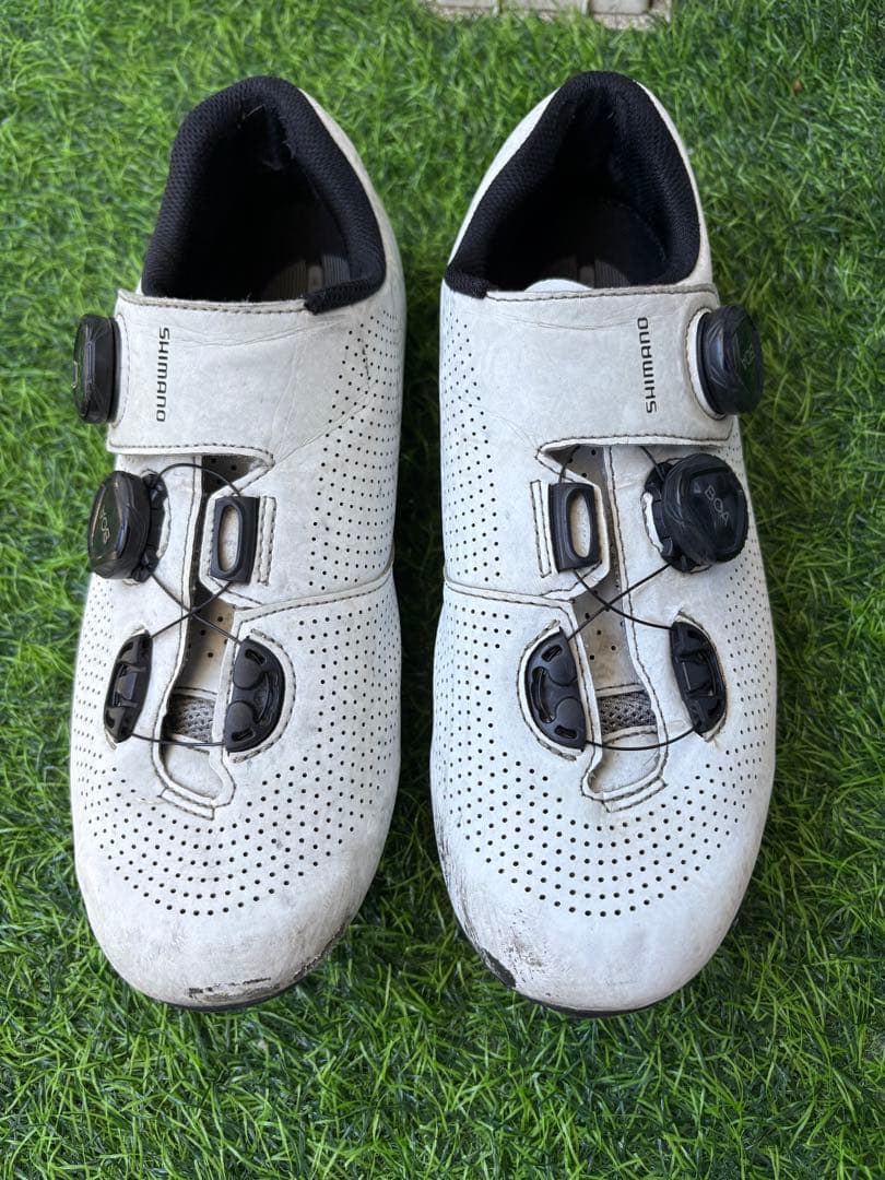 SHIMANO サイクリングシューズ ホワイト 41