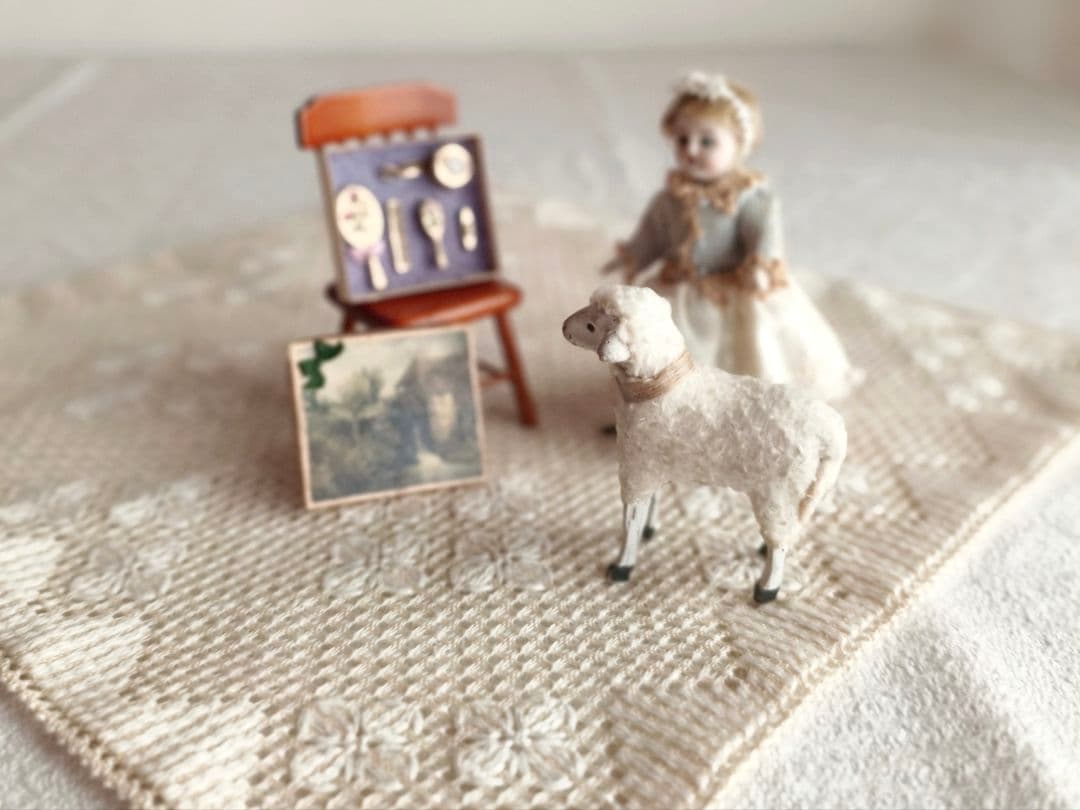 【misen2014さま】antique ✵ * ベージュリボンのステキな羊さん