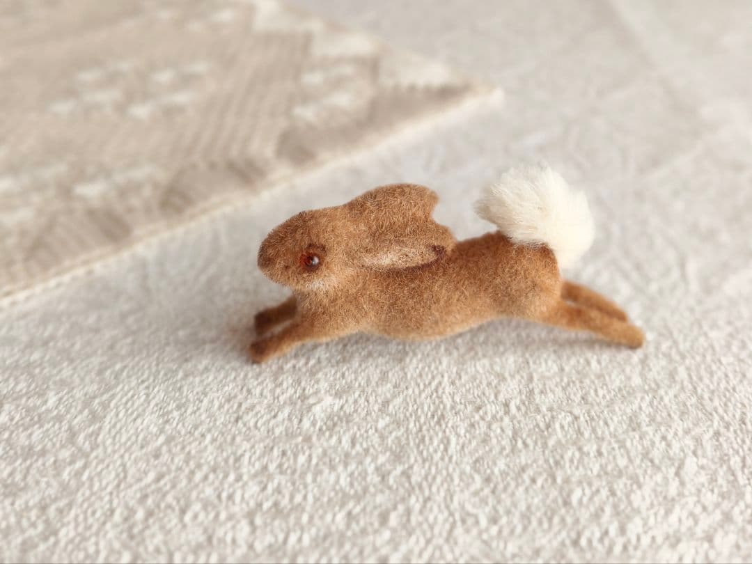 【misen2014さま】antique ✵ * ベージュリボンのステキな羊さん