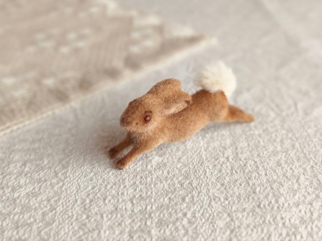 【misen2014さま】antique ✵ * ベージュリボンのステキな羊さん