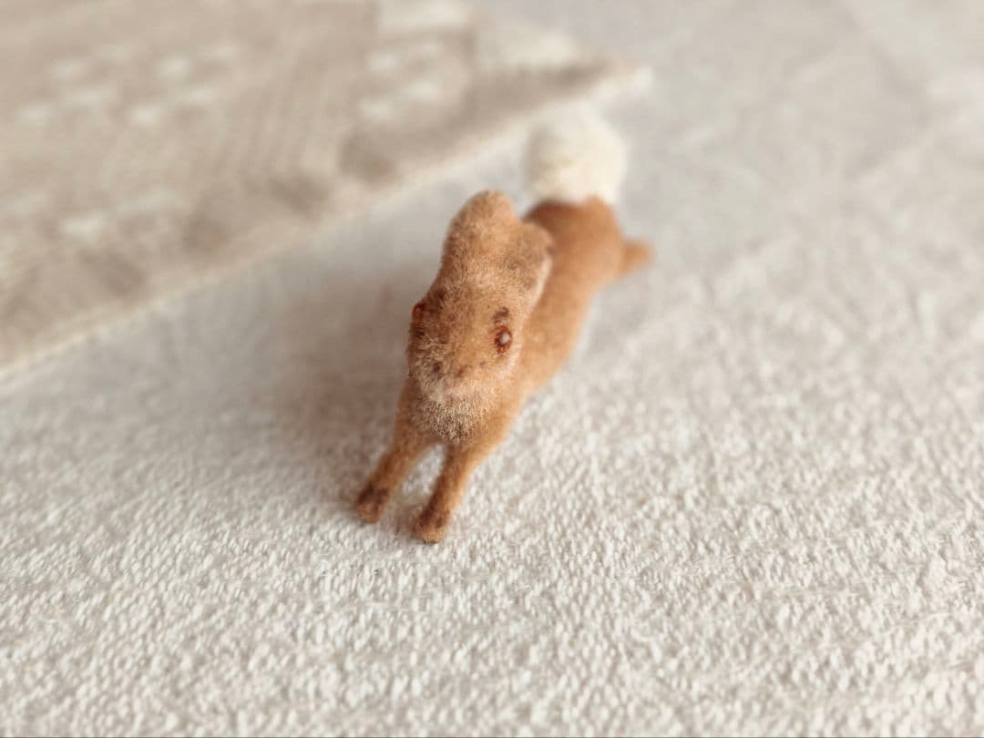 【misen2014さま】antique ✵ * ベージュリボンのステキな羊さん