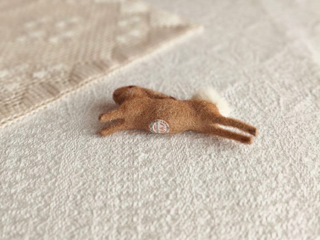 【misen2014さま】antique ✵ * ベージュリボンのステキな羊さん