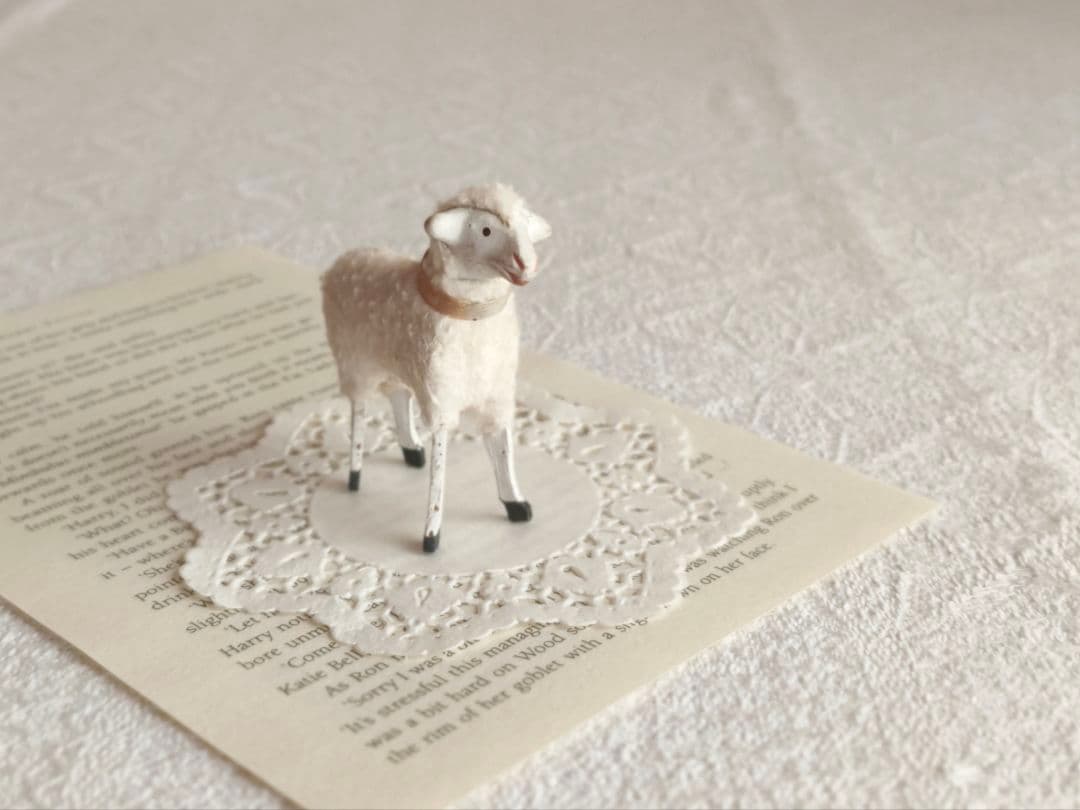 【misen2014さま】antique ✵ * ベージュリボンのステキな羊さん