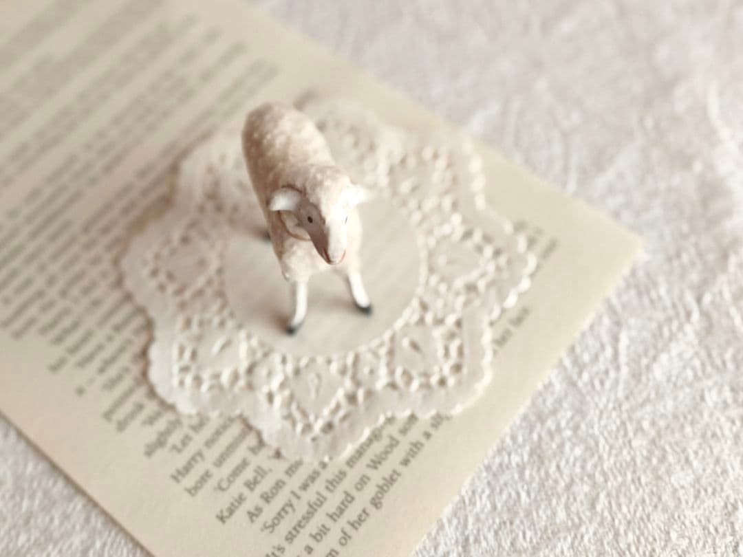 【misen2014さま】antique ✵ * ベージュリボンのステキな羊さん